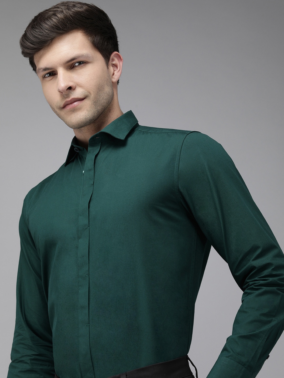 

THE BEAR HOUSE Men Cotton Slim Fit Formal Shirt, Green