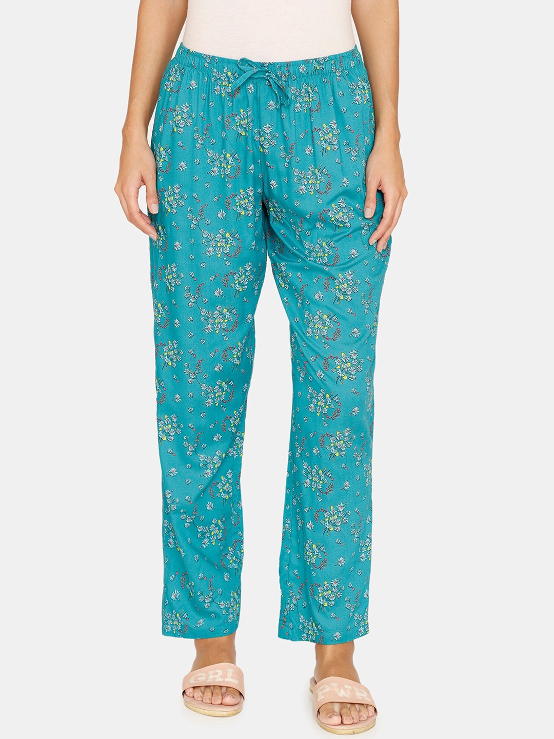 

Zivame Women Floral Printed Woven Lounge Pants, Blue