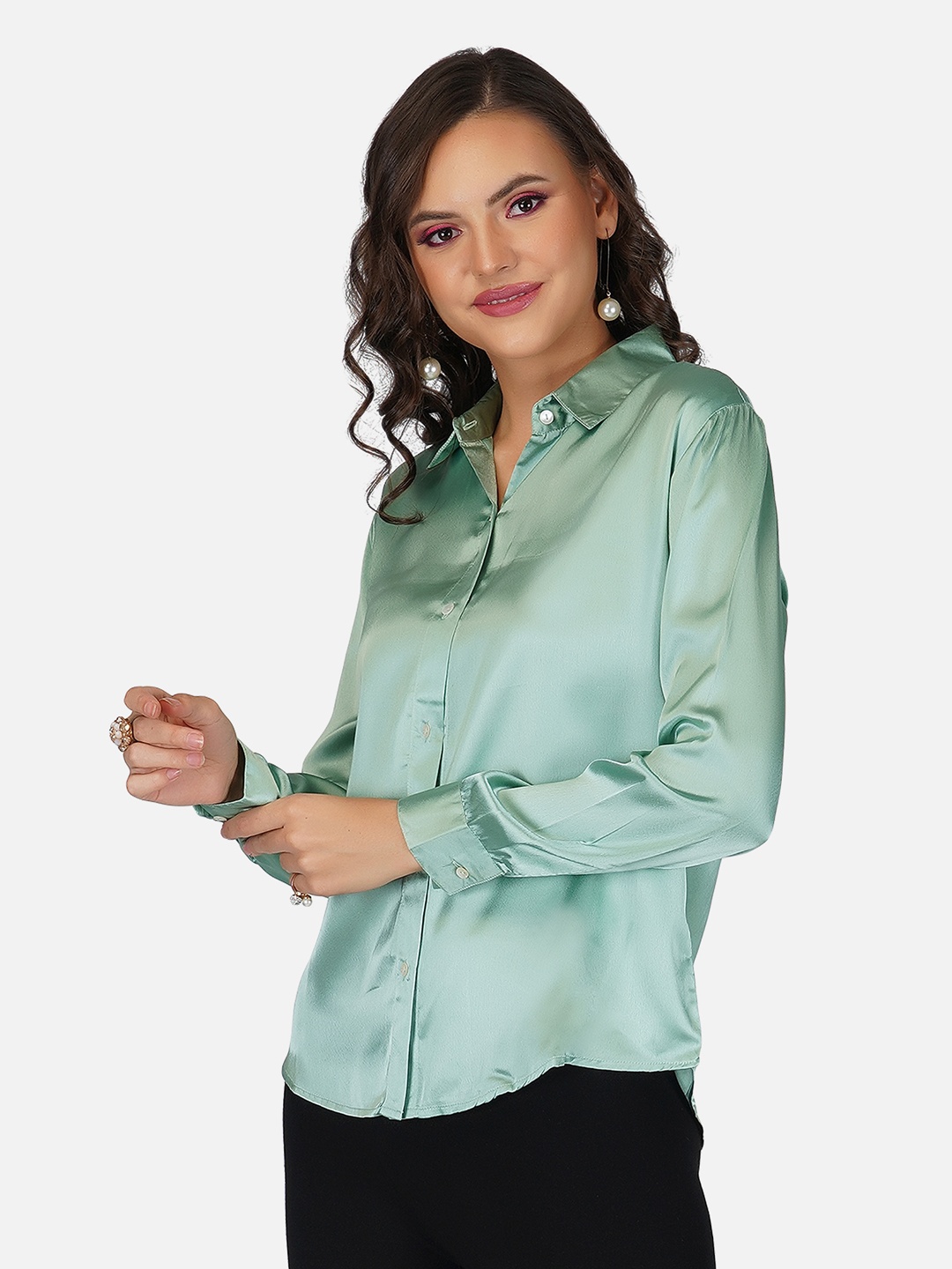 

Tinted Women Green Solid Party Shirt