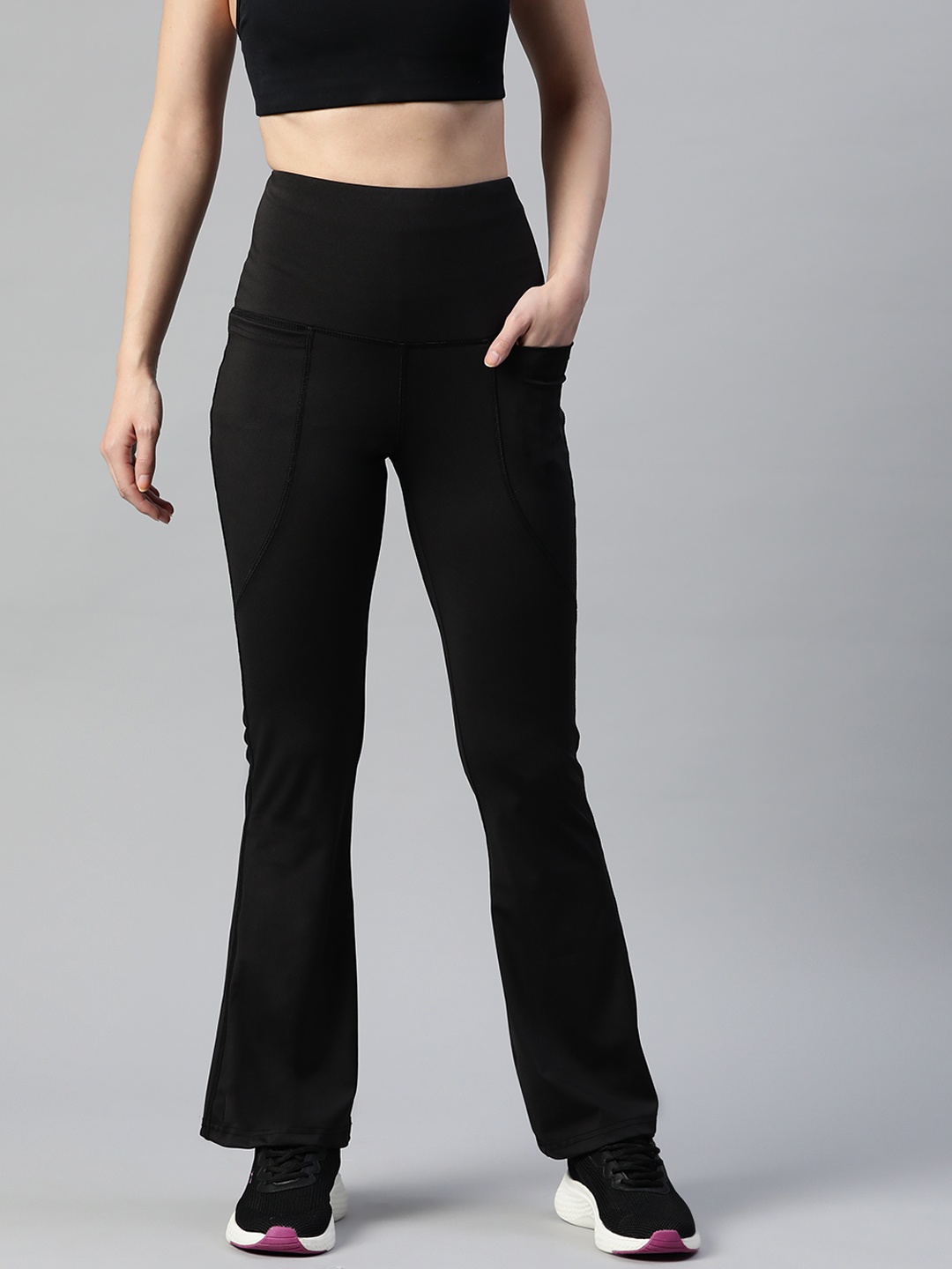 

plusS Women Solid Regular Fit Track Pants, Black