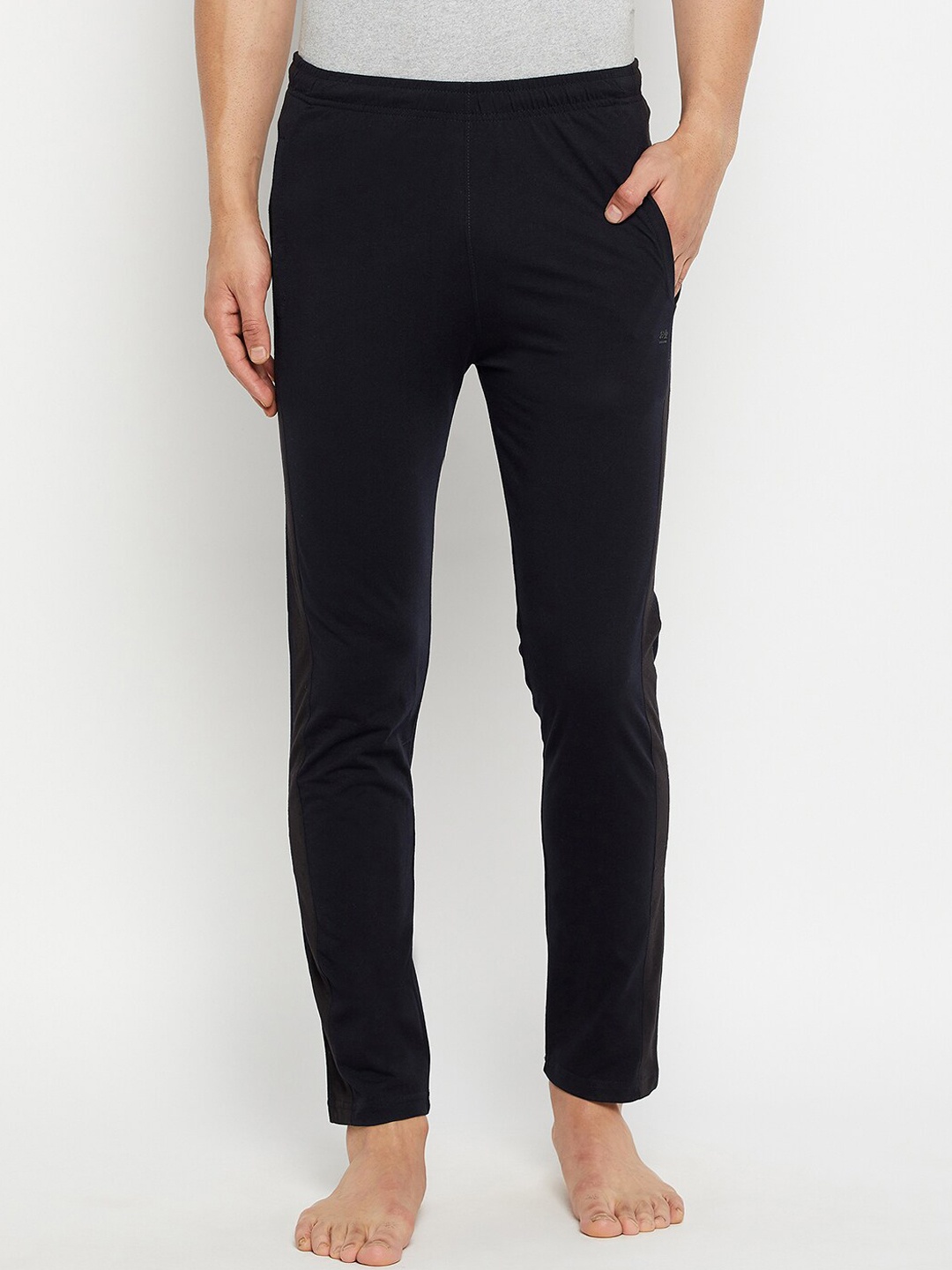 

Okane Men Navy Blue Solid Lounge Pants