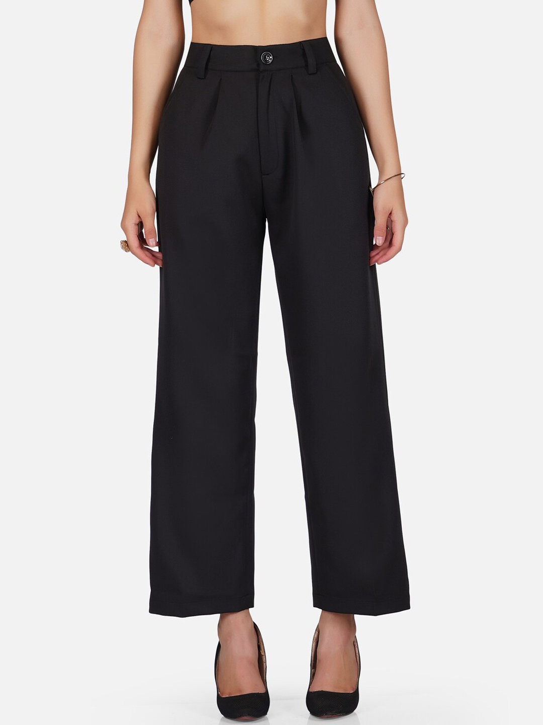 

Tinted Women Black Relaxed Loose Fit High-Rise Trousers