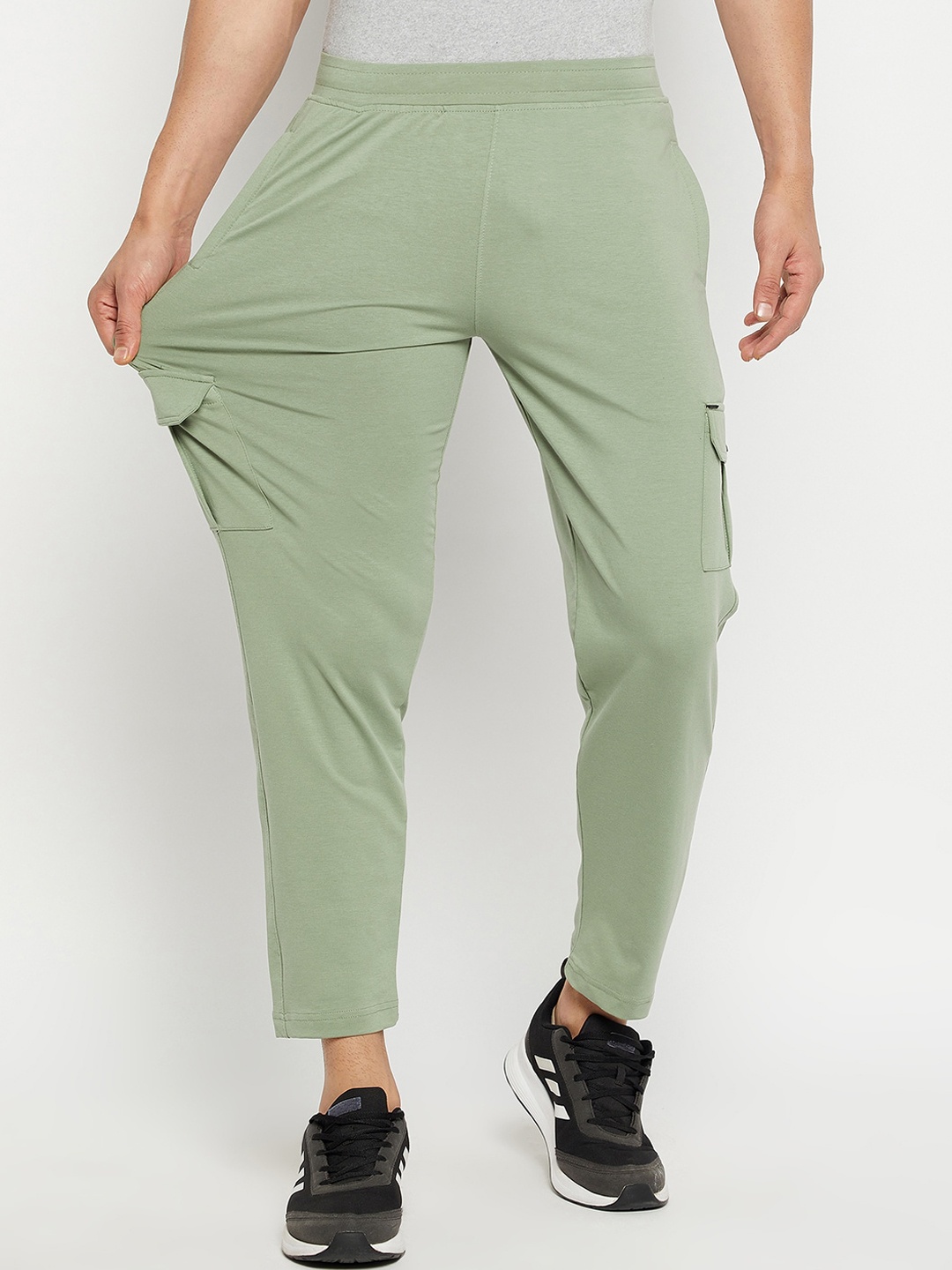 

Okane Men Green Solid Track Pants