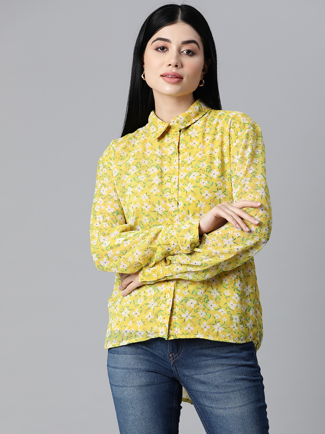 

plusS Women Yellow & White Floral Printed Casual Shirt