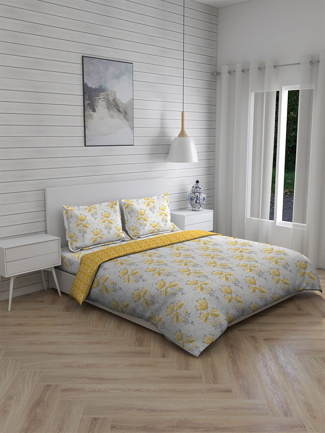 

Layers Yellow Printed Cotton Fine Double King Bedding Set With Comforter