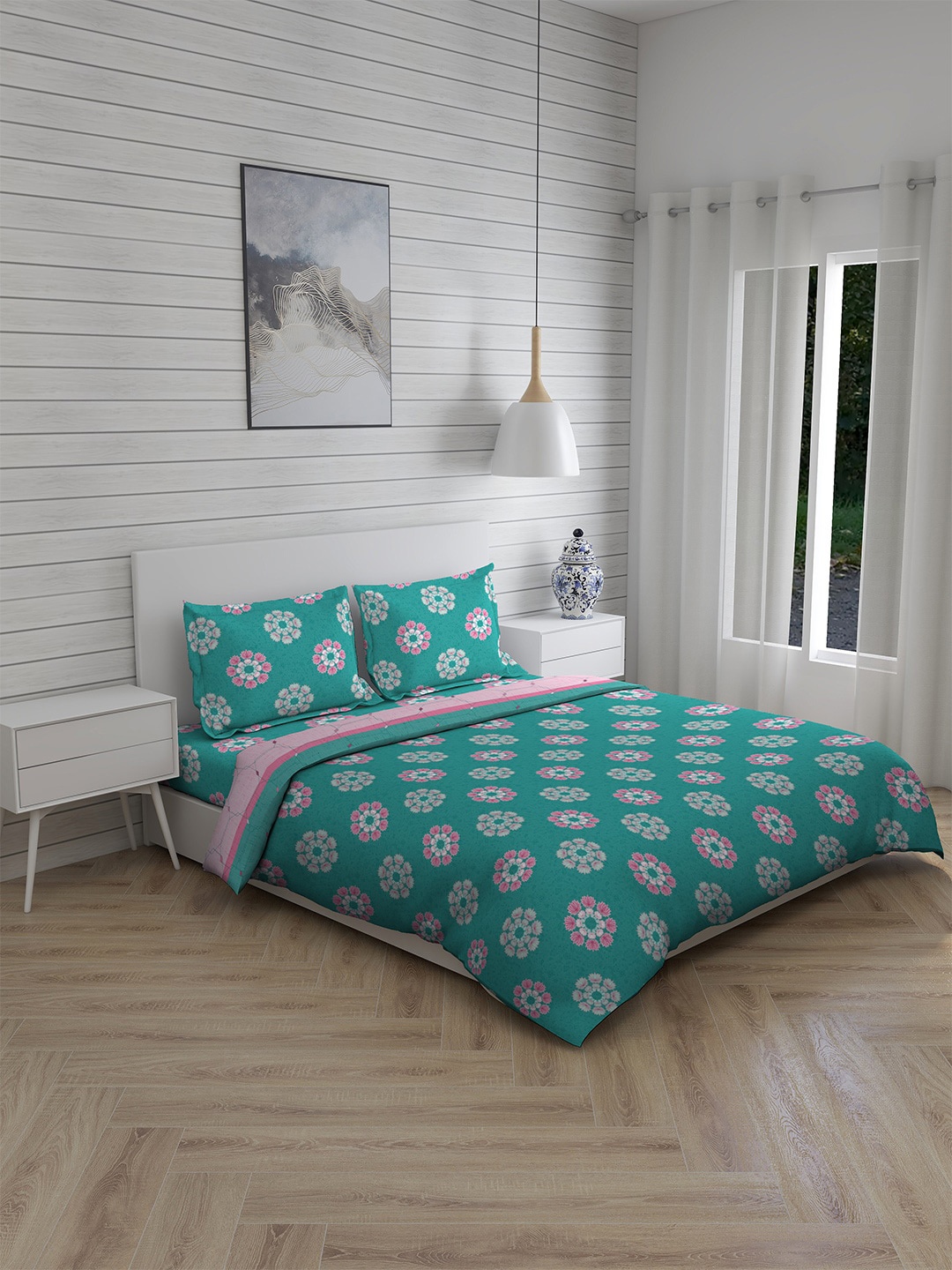 

Layers Green Printed Double King Bedding Set With Comforter
