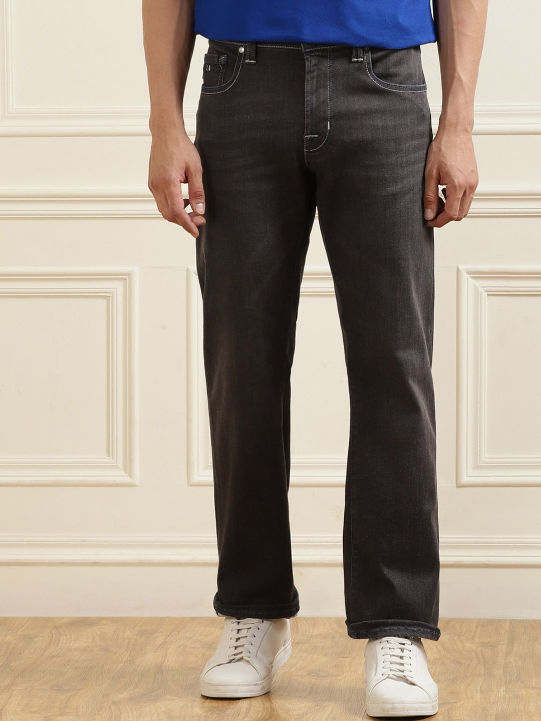 

Tramarossa Men Navy Blue Cotton Jeans, Grey