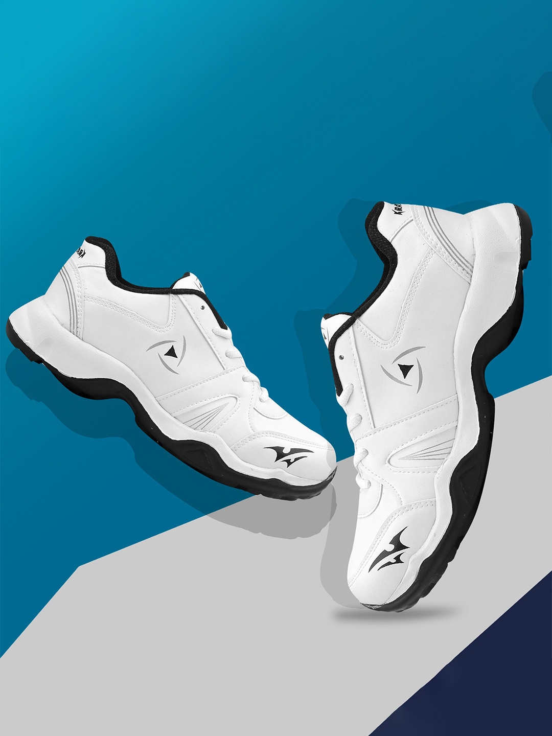 

KRAASA Men White Running Shoes