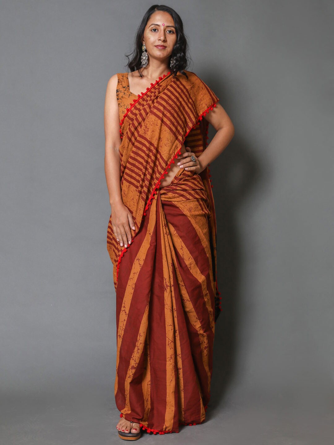 

BUTA BUTI Brown & Maroon Striped Pure Cotton Saree
