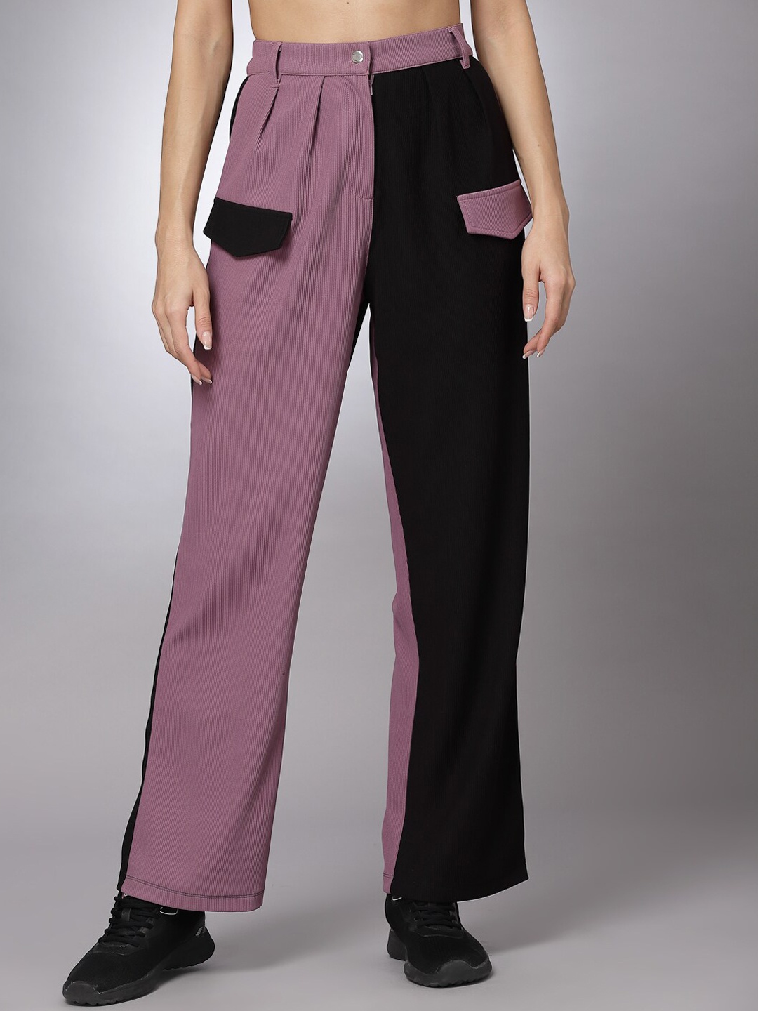 

KASSUALLY Women Colourblocked Pleated Trousers, Mauve