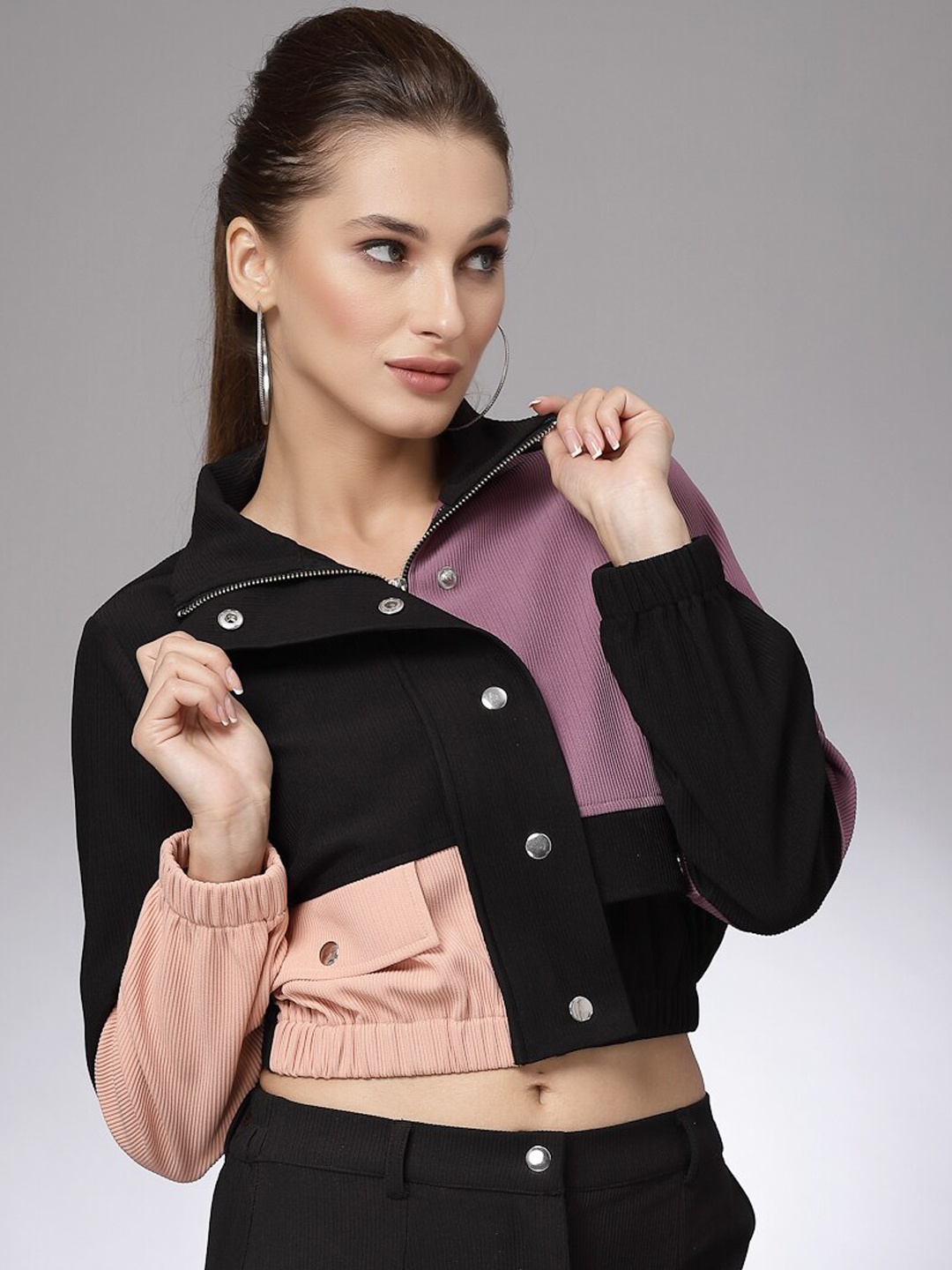 

KASSUALLY Women Peach-Coloured Black Colourblocked Crop Bomber Jacket