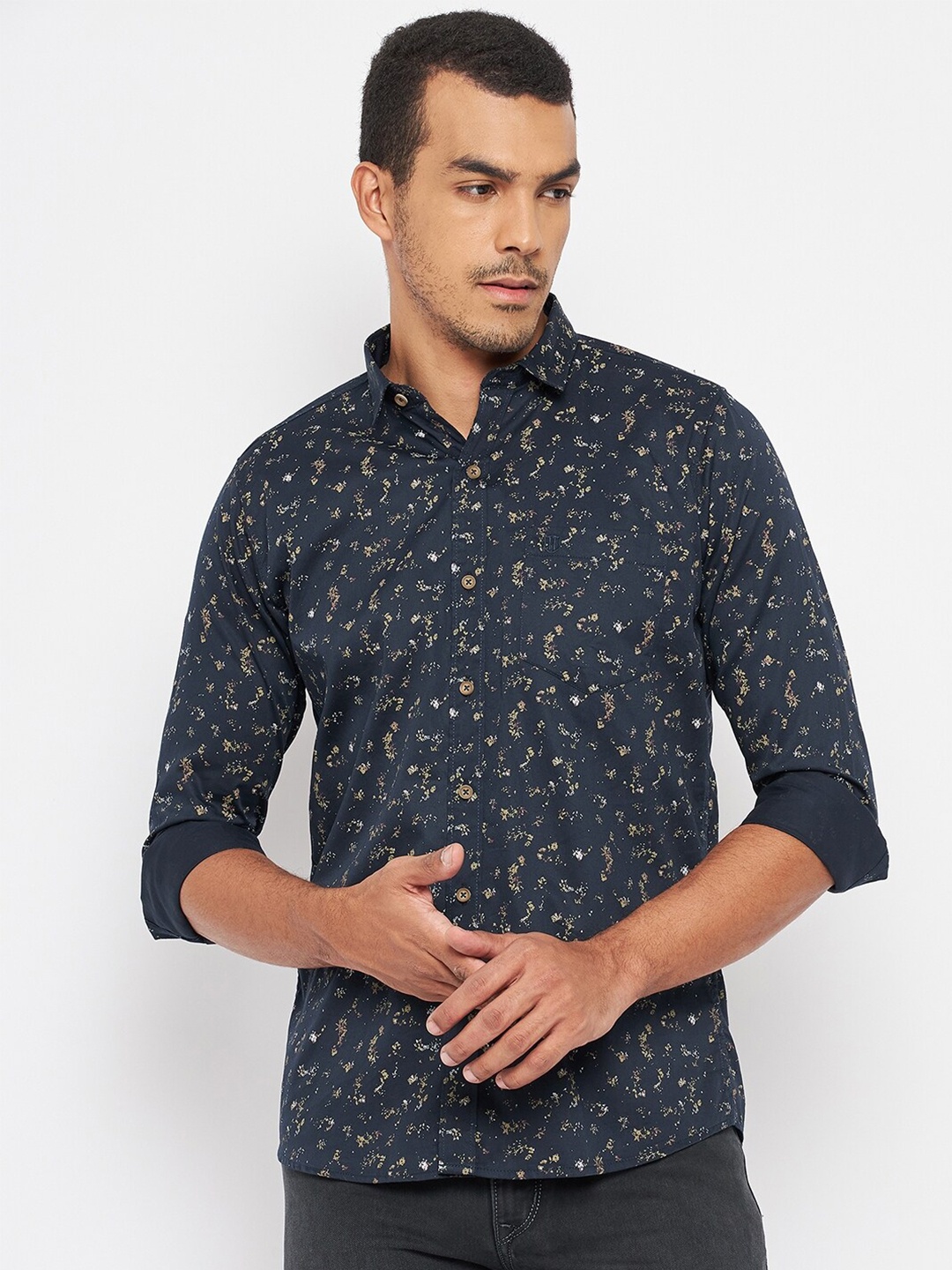 

Duke Men Blue Floral Printed Cotton Slim Fit Casual Shirt