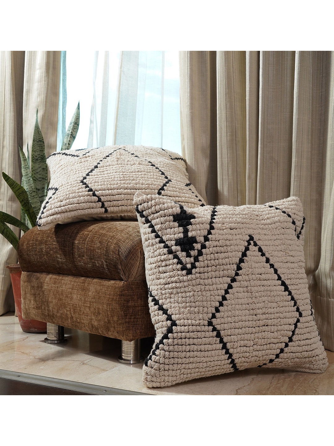 

HOMEMONDE Set Of 2 Beige & Black Geometric Printed Square Cushion Covers