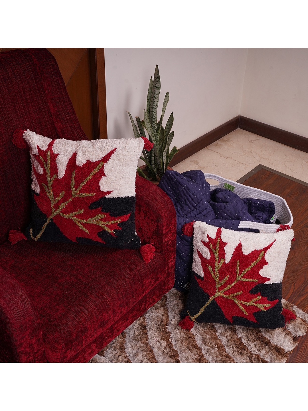 

HOMEMONDE Set Of 2 Black & Red Floral Printed Square Cushion Covers