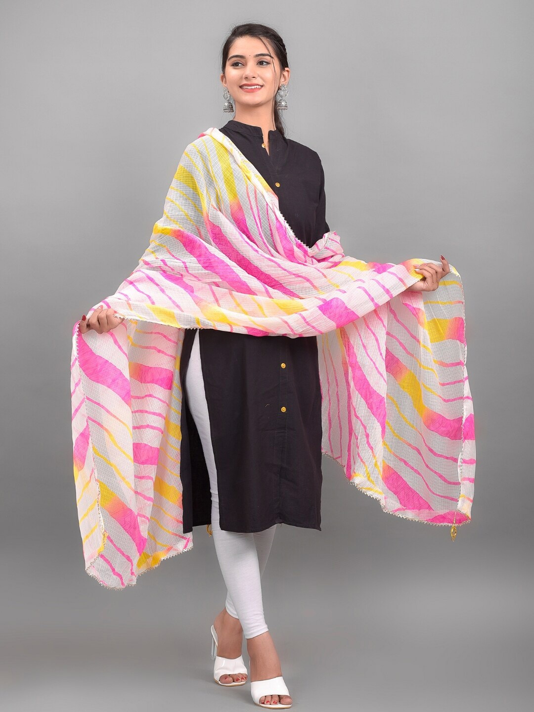 

Apratim White & Pink Striped Leheriya Dupatta