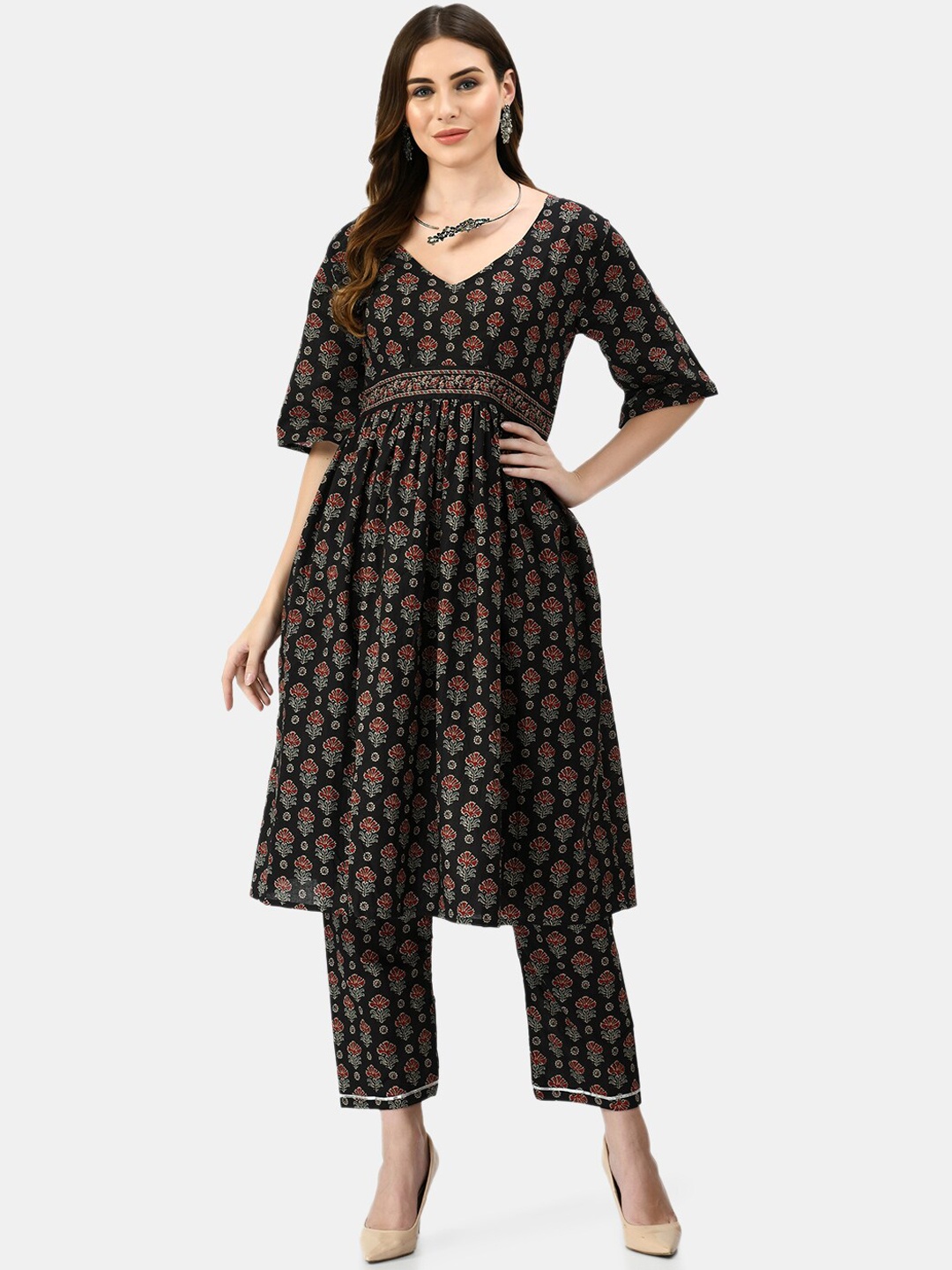 

MAFE Women Black Floral Printed Pleated Pure Cotton Kurta with Trousers