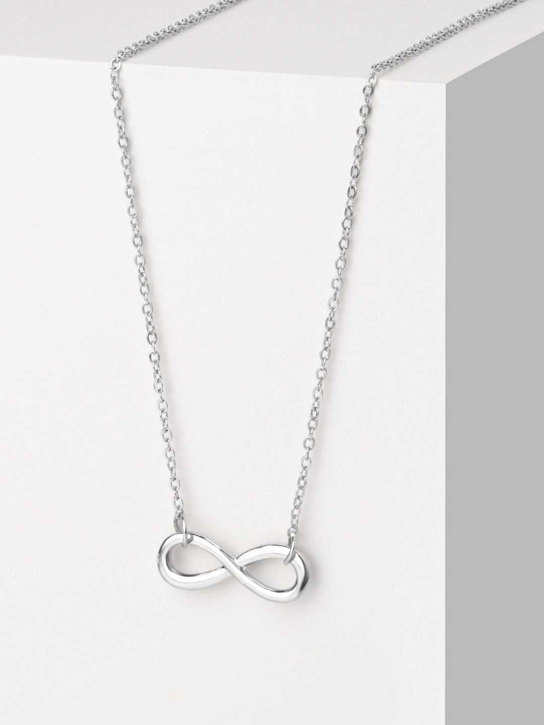 

ToniQ Silver-Toned Silver-Plated Chain