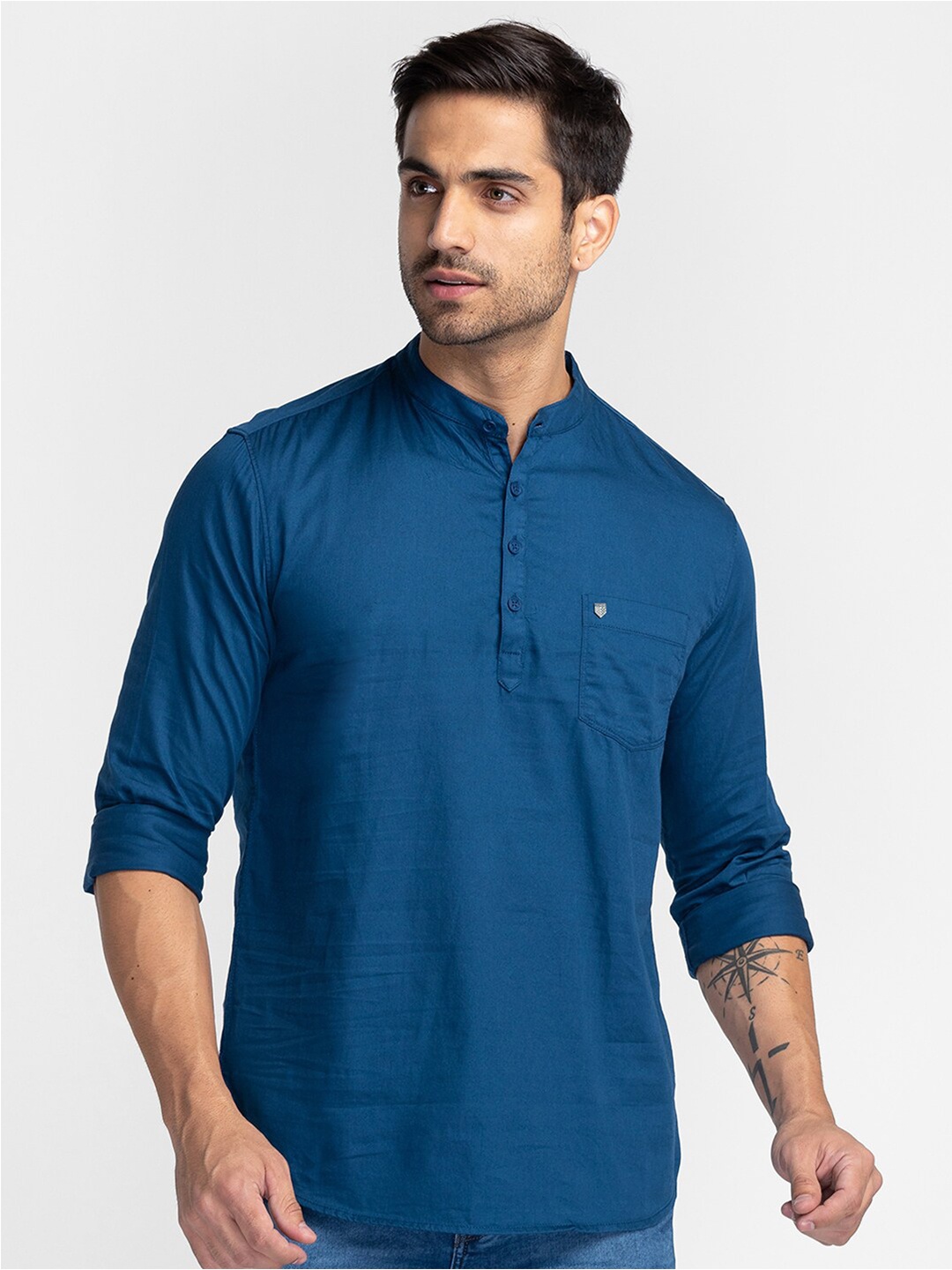 

Oxemberg Men Blue Slim Fit Cotton Casual Shirt