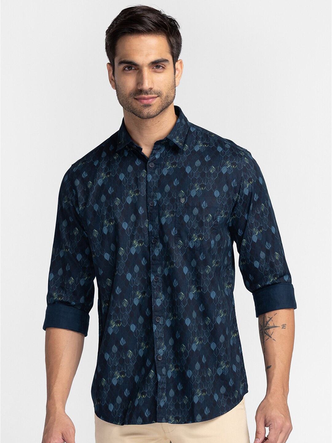 

Oxemberg Men Printed Classic Slim Fit Cotton Casual Shirt, Navy blue