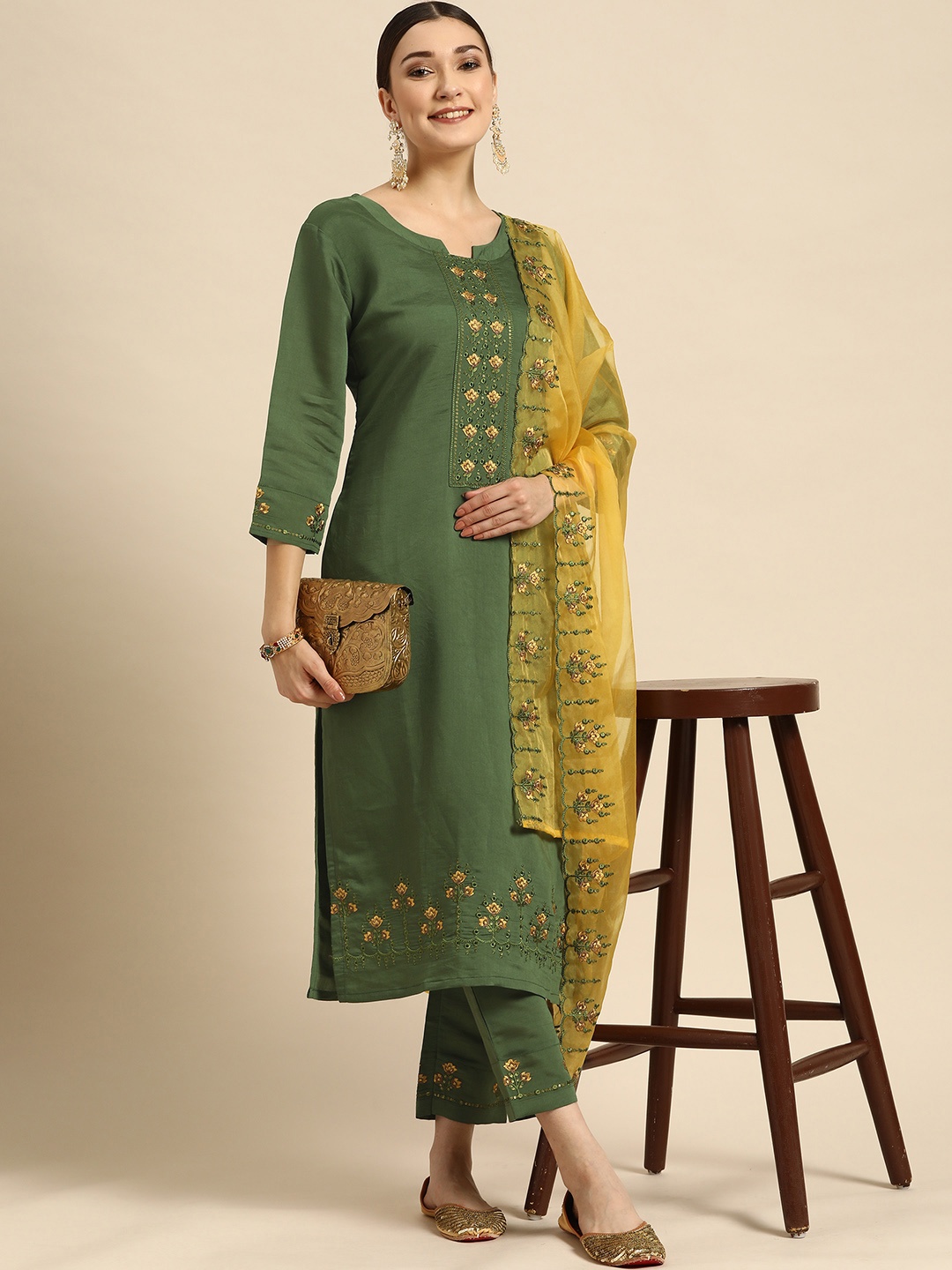 

Sangria Women Green & Mustard Yellow Ethnic Motifs Embroidered Pure Cotton Kurta Set