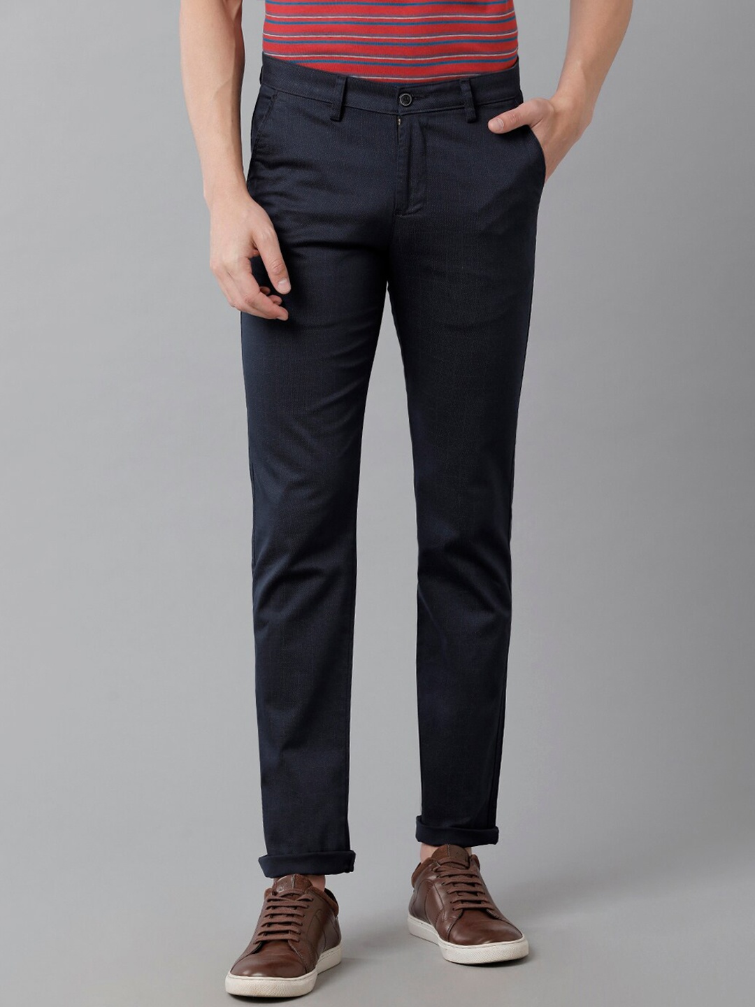 

Classic Polo Men Blue Classic Slim Fit Cotton Trouser