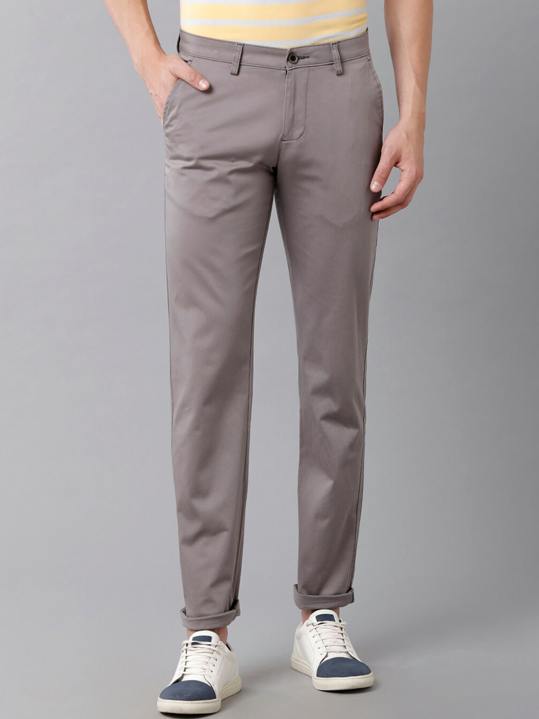 

Classic Polo Men Grey Classic Solid Slim Fit Cotton Trouser