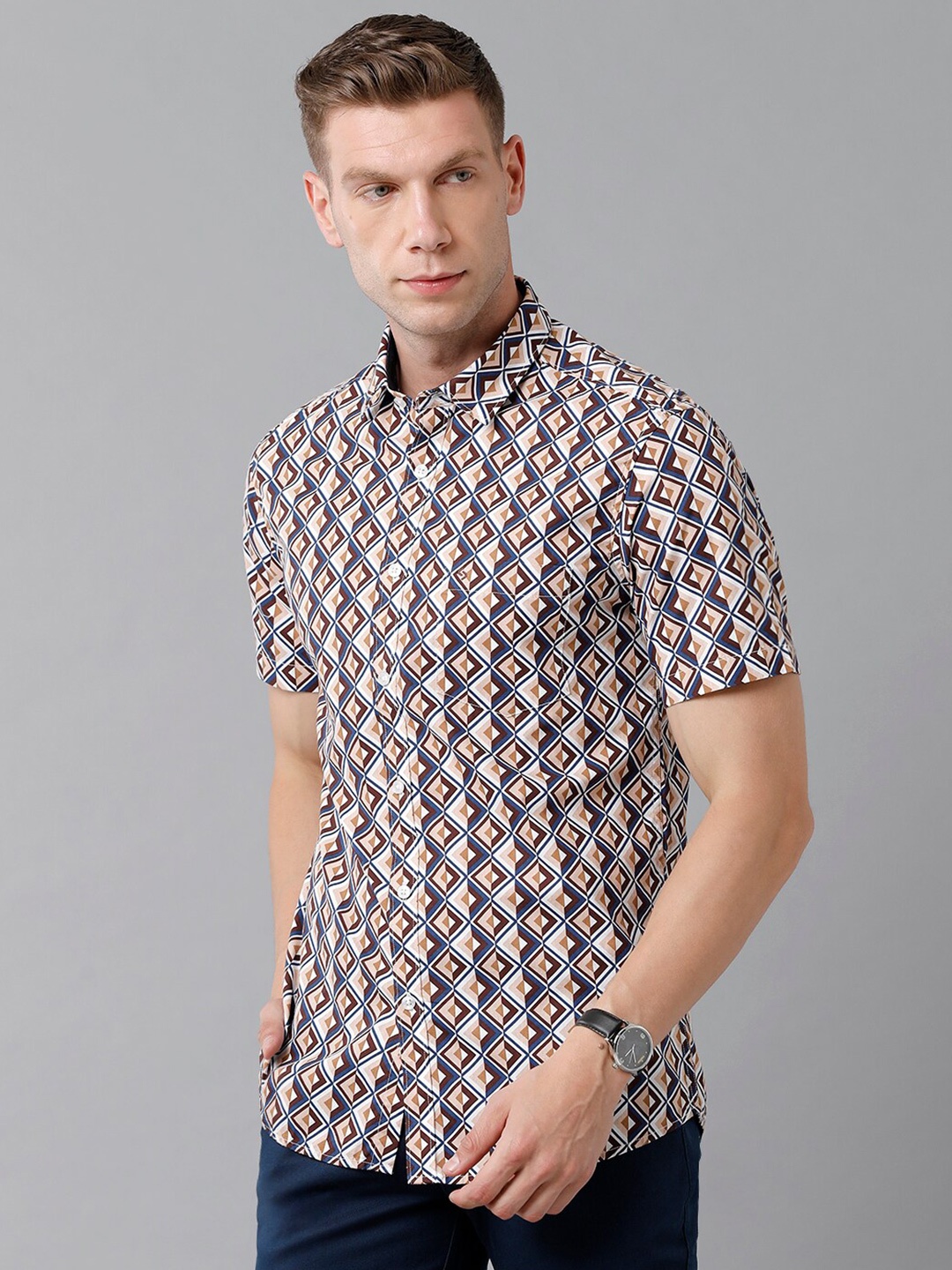 

Classic Polo Men Off White Classic Slim Fit Printed Casual Cotton Shirt