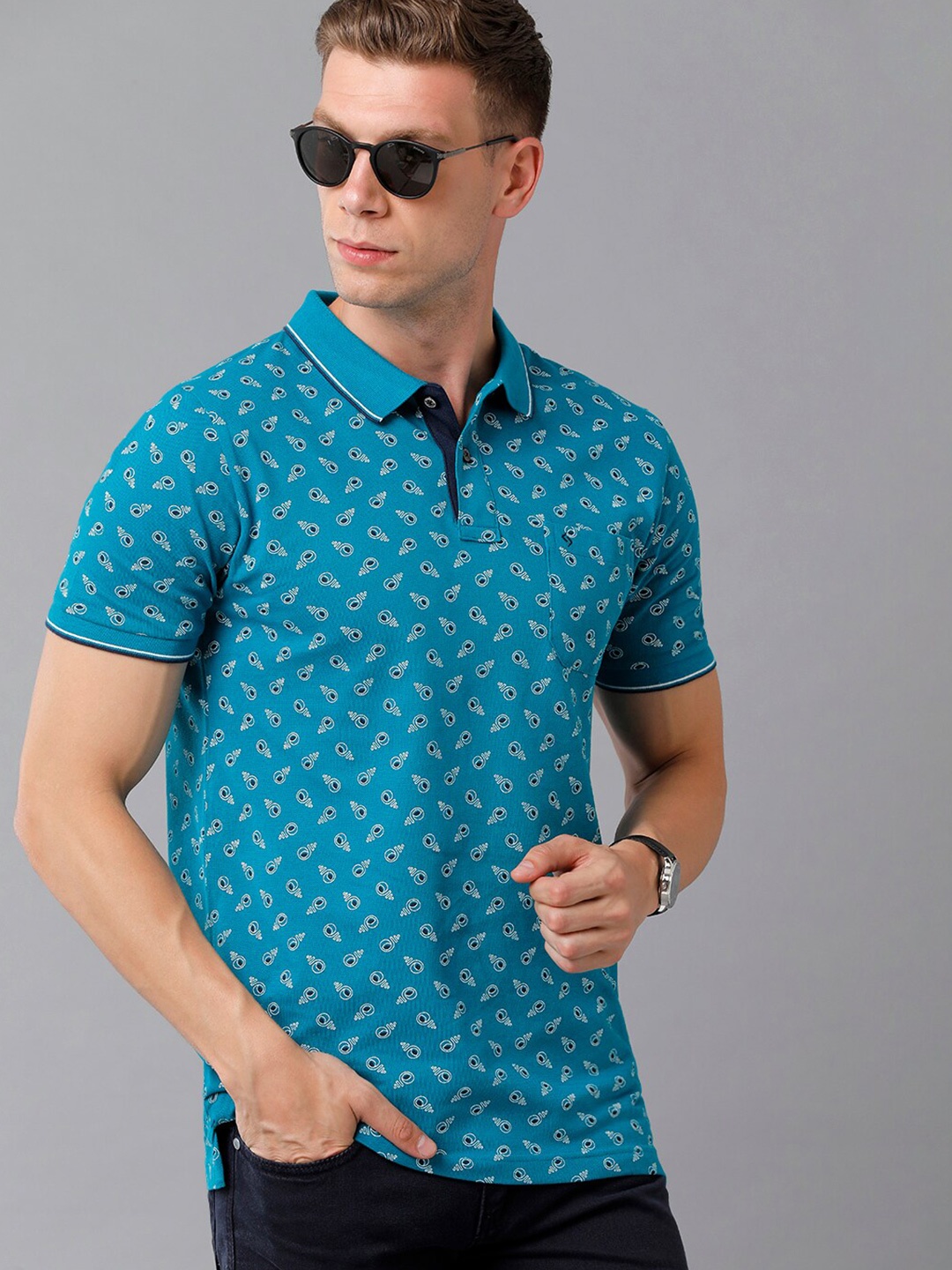 

Classic Polo Men Blue Printed Polo Collar Slim Fit Cotton T-shirt