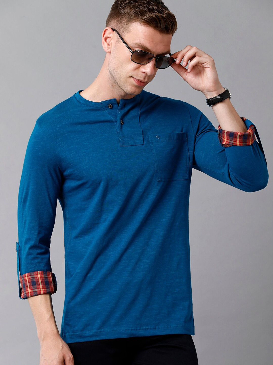 

Classic Polo Men Blue Henley Neck Slim Fit Cotton T-shirt