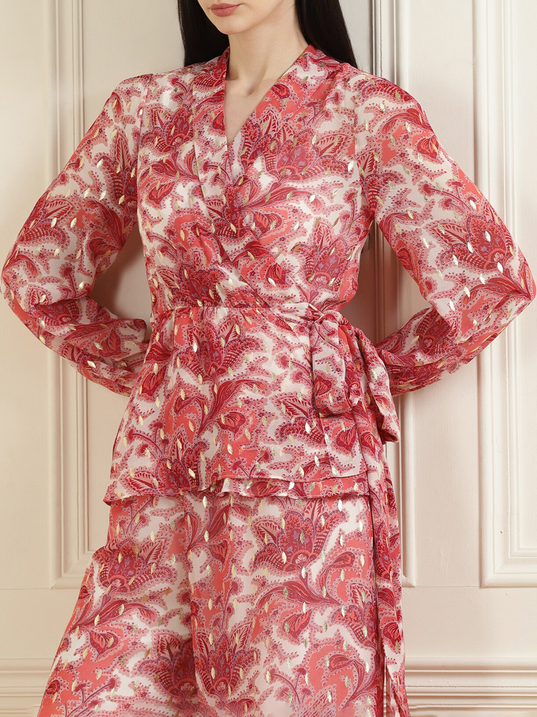 

Phase Eight Red & Off White Floral Print Wrap Longline Top