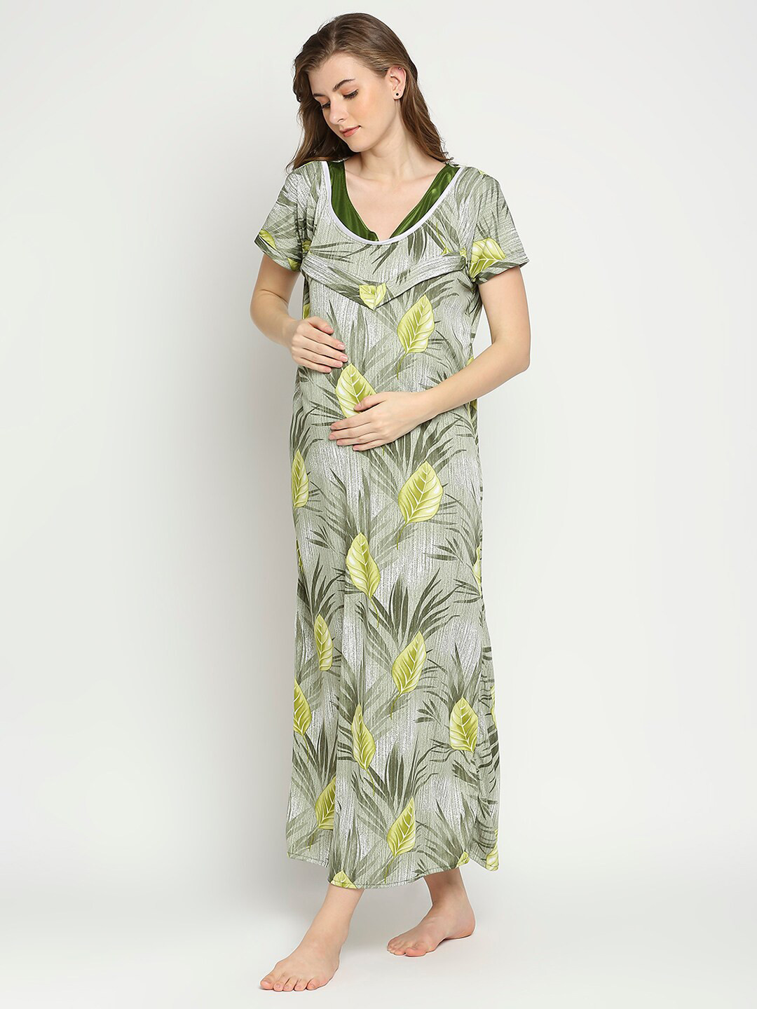 

Pretty Awesome Green Printed Maternity Maxi Nightdress