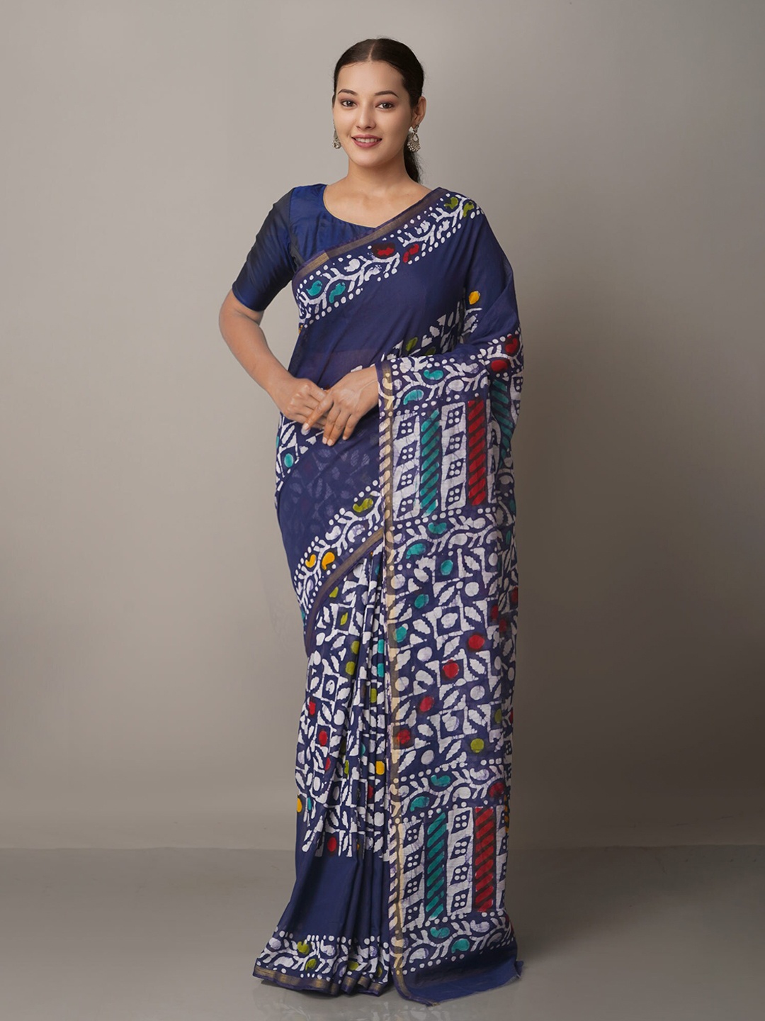 

Unnati Silks Navy Blue & Yellow Batik Print Zari Silk Cotton Chanderi Saree