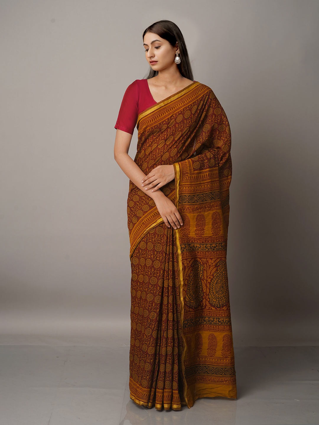 

Unnati Silks Maroon & Green Bagh Chanderi Saree