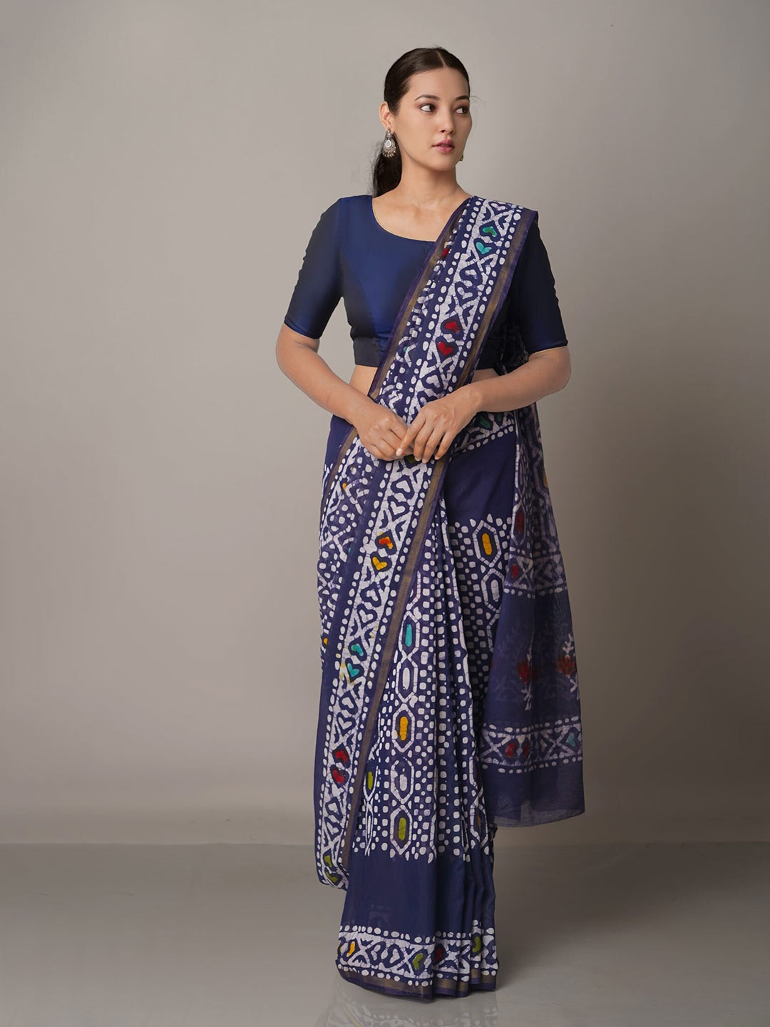 

Unnati Silks Navy Blue & Red Batik Zari Silk Cotton Chanderi Saree