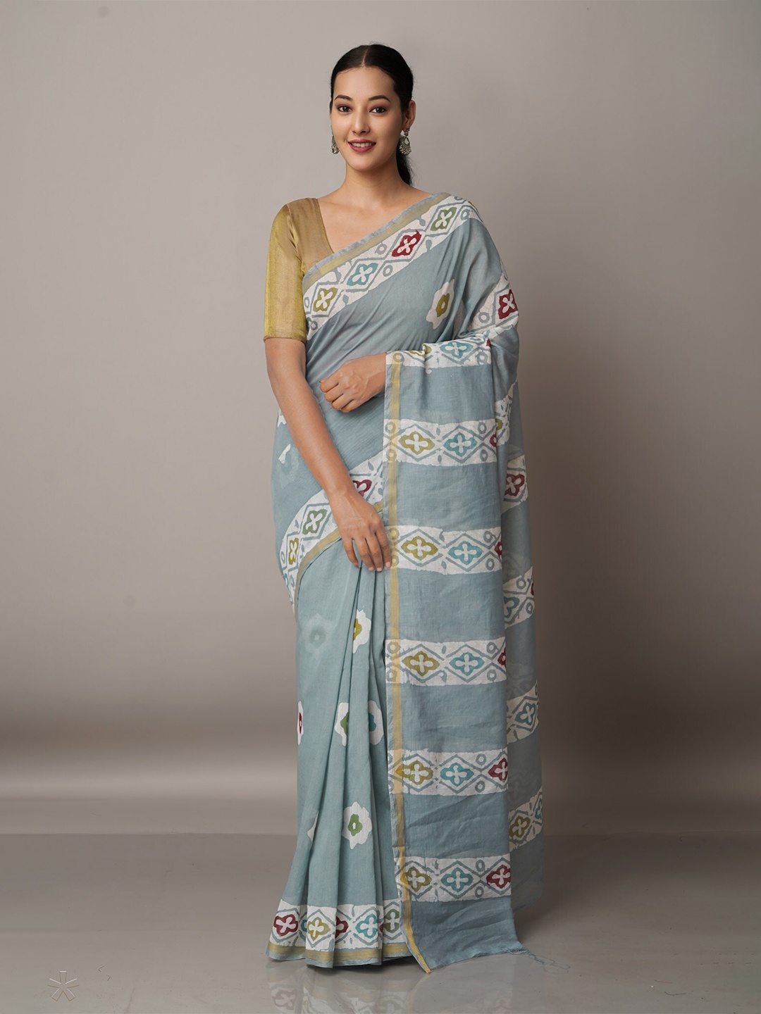 

Unnati Silks Grey & Off White Batik Zari Silk Cotton Chanderi Saree