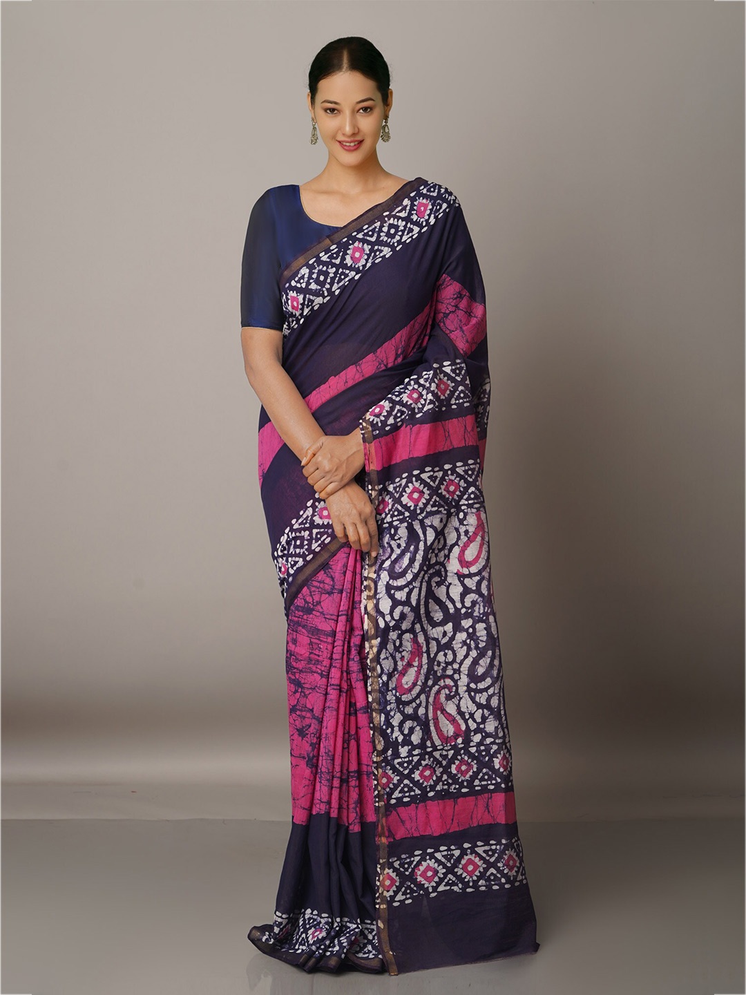 

Unnati Silks Black & Off White Batik Zari Silk Cotton Chanderi Saree