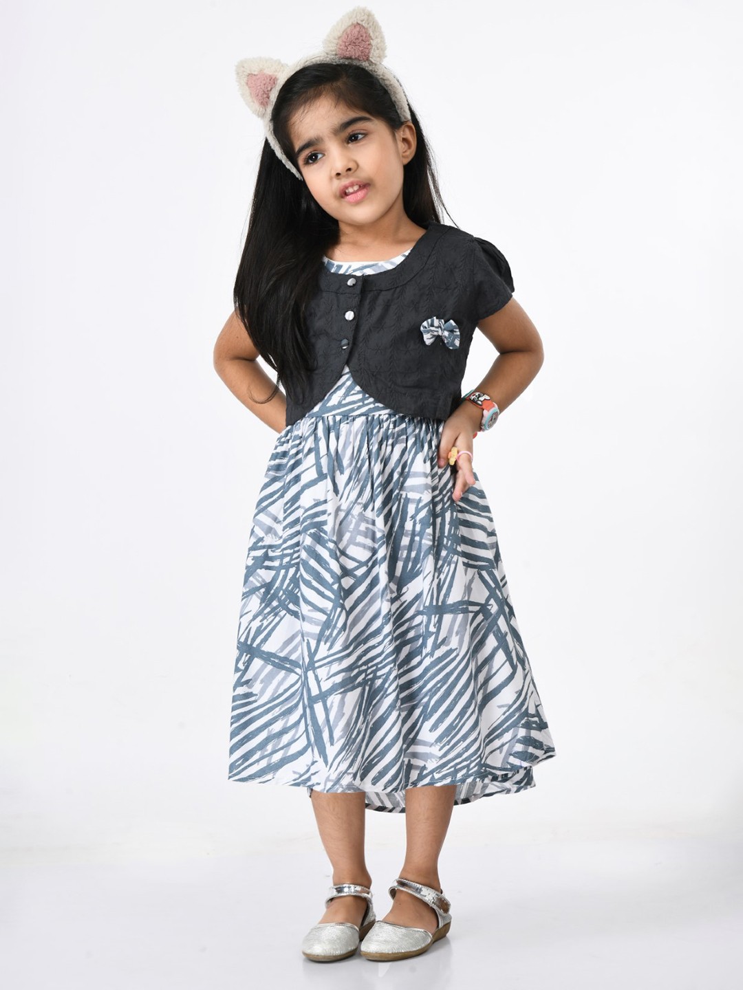 

Bella Moda Grey Midi Dress