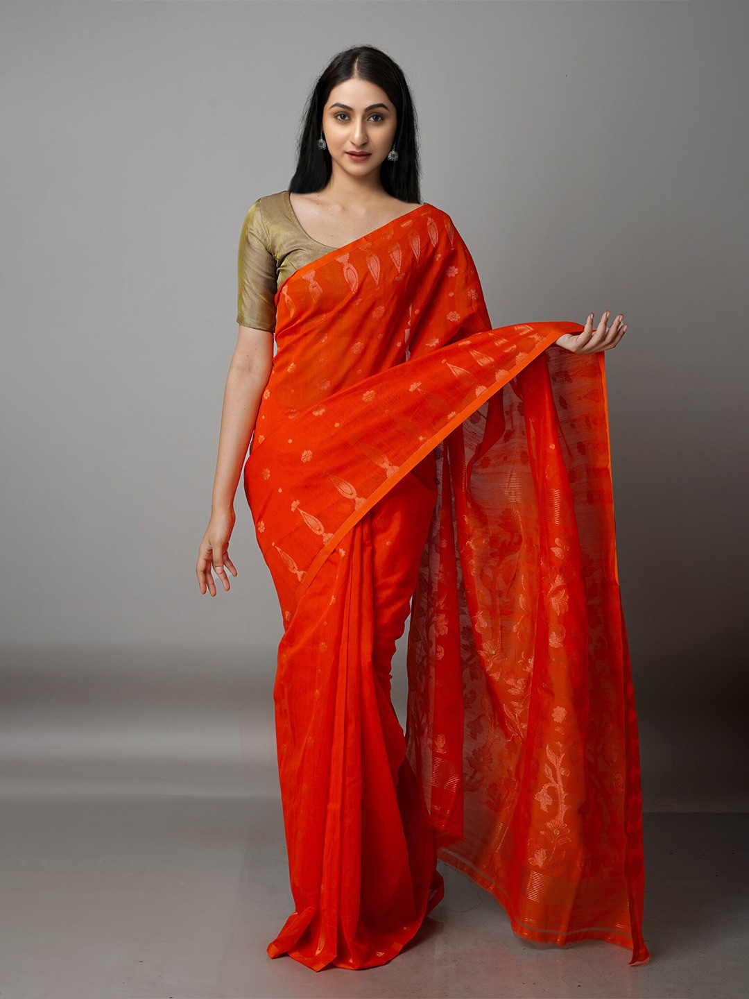 

Unnati Silks Orange & Gold-Toned Woven Design Zari Silk Cotton Jamdani Saree