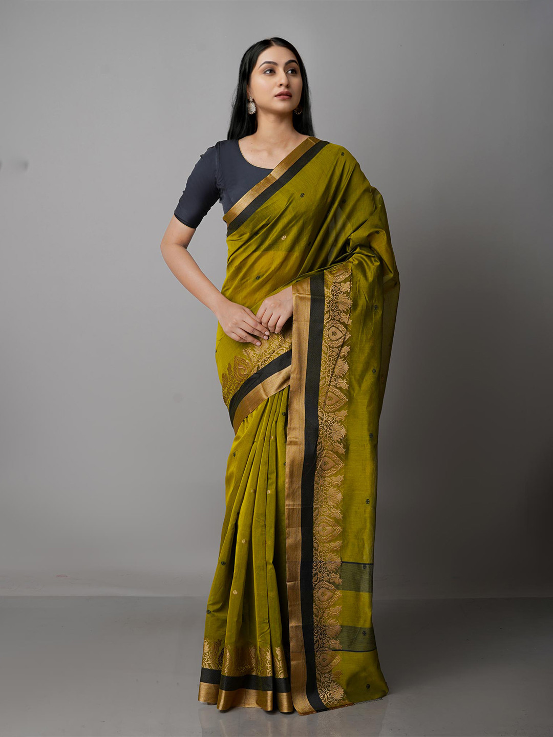 

Unnati Silks Olive Green & Gold-Toned Woven Design Zari Silk Cotton Bhagalpuri Saree