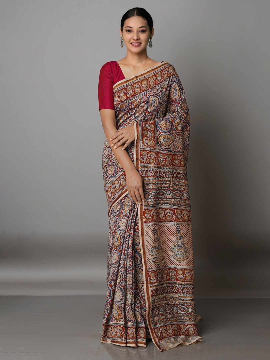 

Unnati Silks Off White & Gold-Toned Kalamkari Zari Silk Cotton Chanderi Saree
