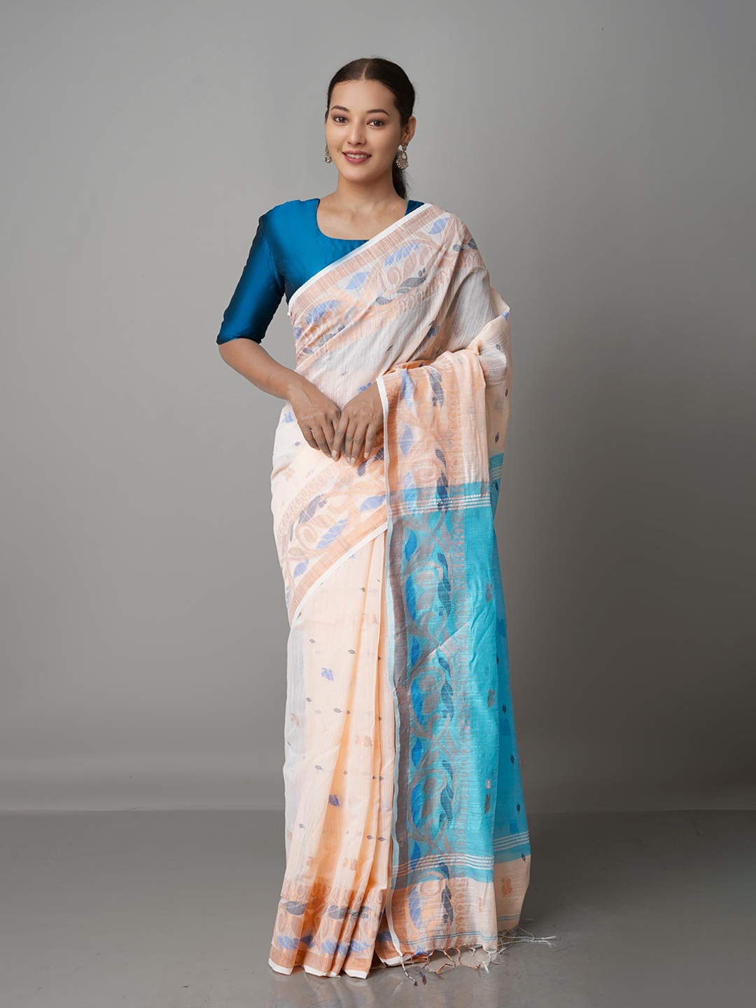 

Unnati Silks Peach-Coloured & Copper-Toned Woven Design Zari Silk Cotton Jamdani Saree