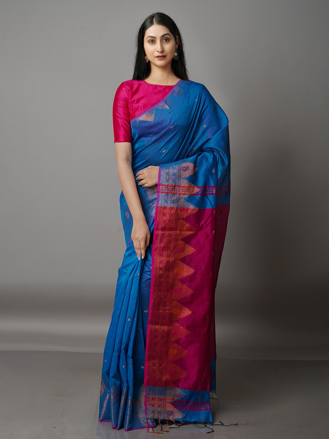 

Unnati Silks Blue & Red Ethnic Motifs Zari Silk Cotton Jamdani Saree