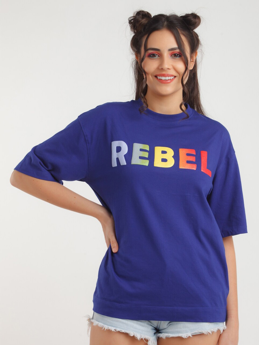 

zink Z Women Blue Typography Printed Drop-Shoulder Sleeves Oversized Cotton T-shirt
