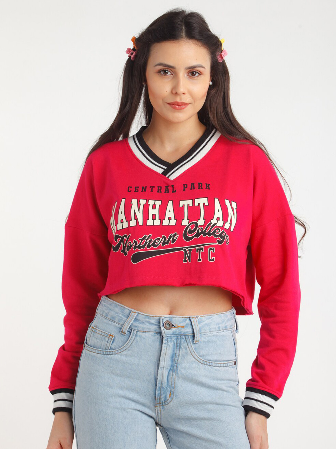 

zink Z Women Pink Typography Printed Crop Sweatshirt