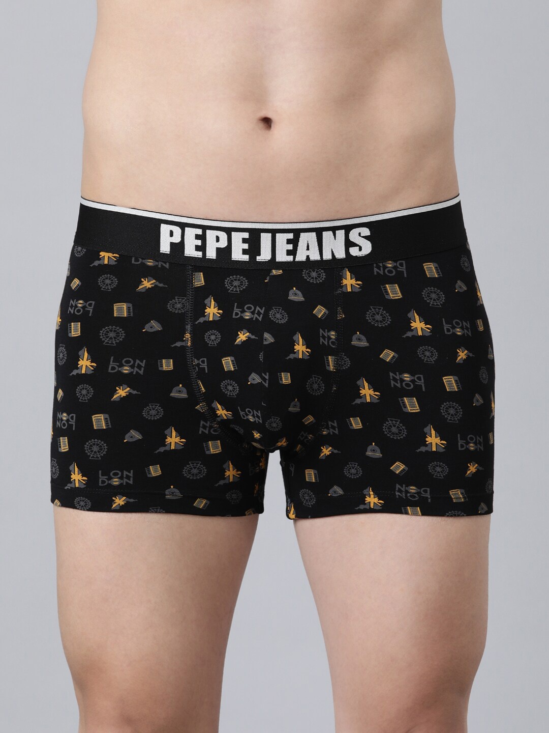 

Pepe Jeans Men Black Printed Trunk