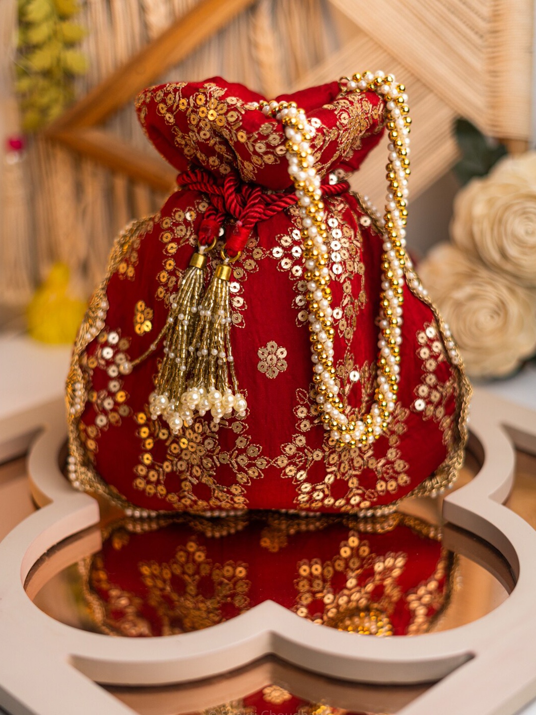 

NR By Nidhi Rathi Red & Gold-Toned Embroidered Potli Clutch
