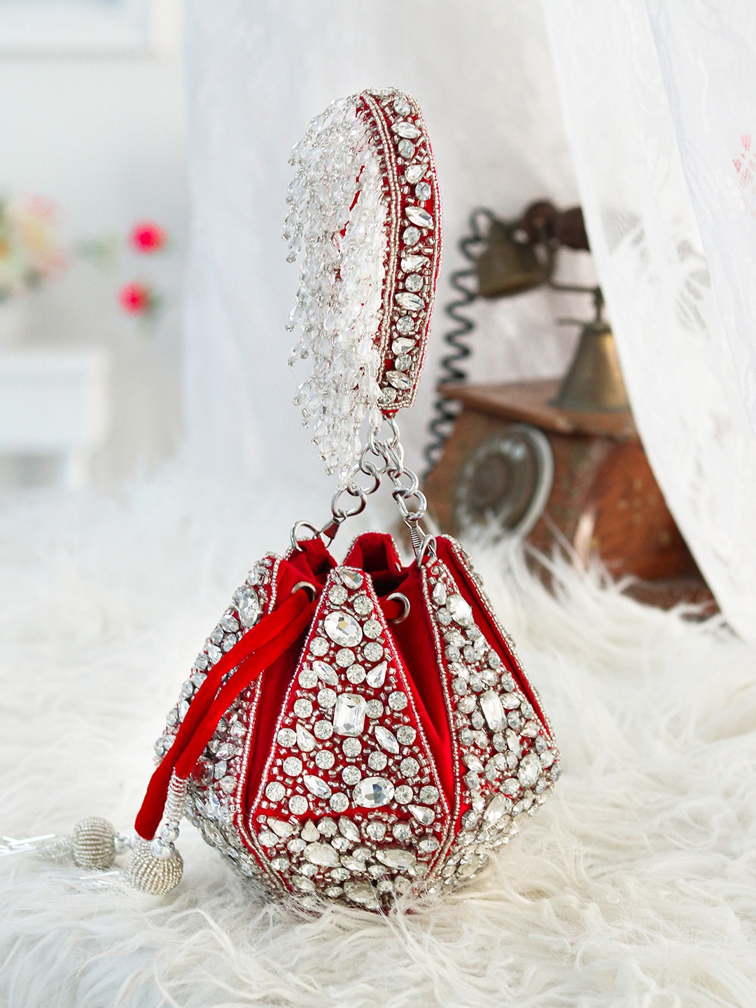

NR By Nidhi Rathi Red & White Embroidered Embroidered Potli Clutch