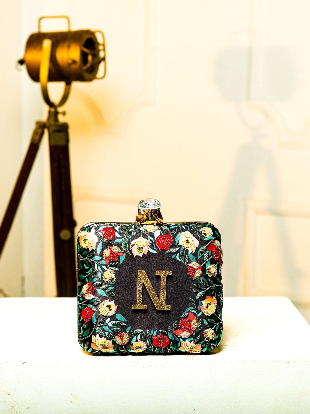 

NR By Nidhi Rathi Women Blue & Pink Embellished Embroidered Box Clutch