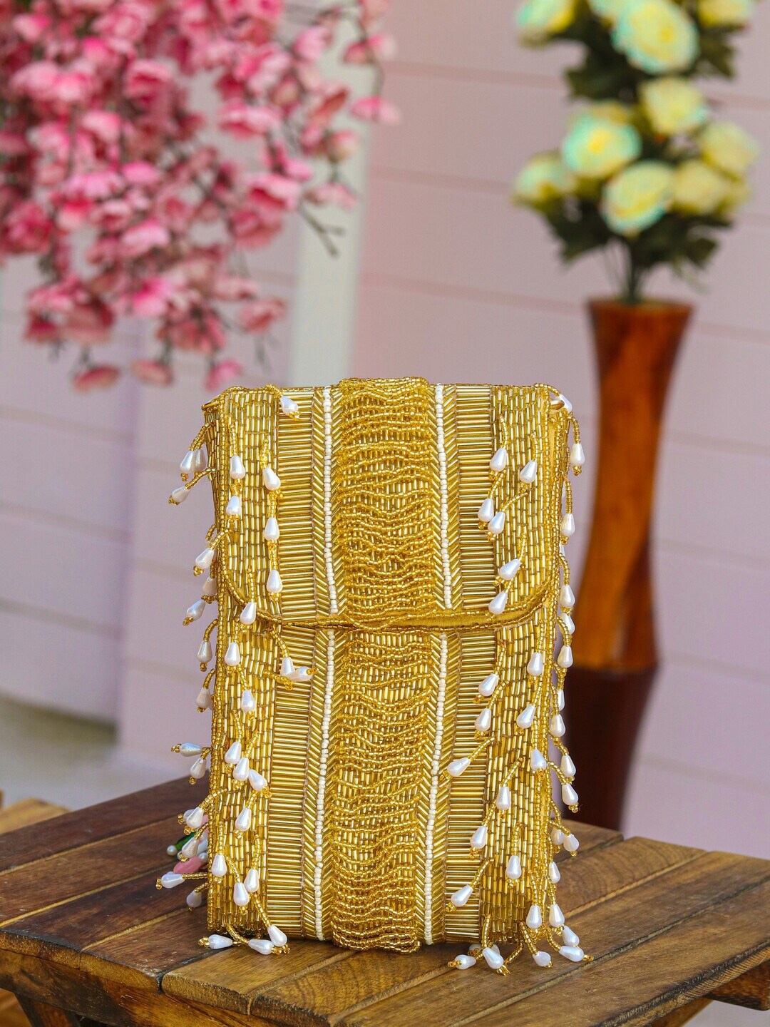 

NR By Nidhi Rathi Gold-Toned & White Embroidered Embroidered Purse Clutch