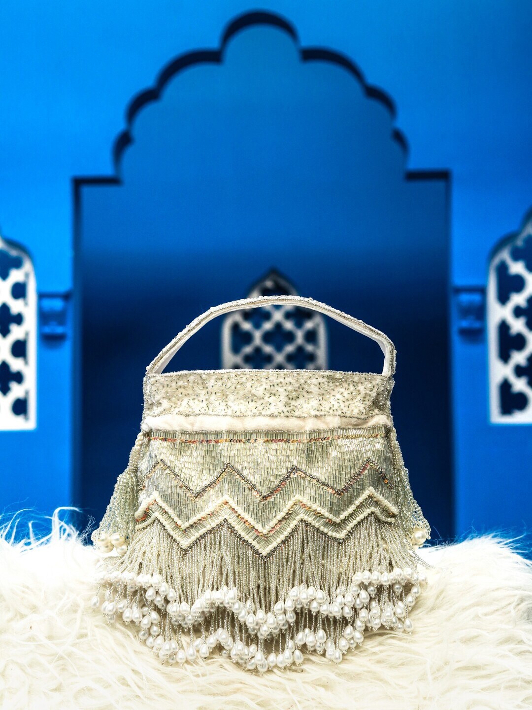 

NR By Nidhi Rathi Women White Embroidered Potli Clutch